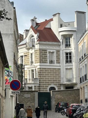 Paris Sacre Coeur Montmartre Et Tour Eiffel, 8 People, Lägenhet Exteriör bild